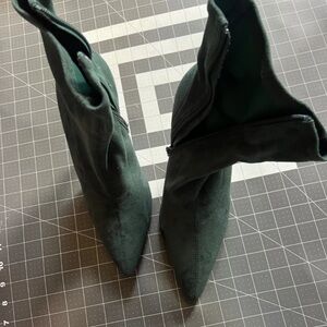 JustFab Dark Green Pointed Ankle Boots with Side Zip